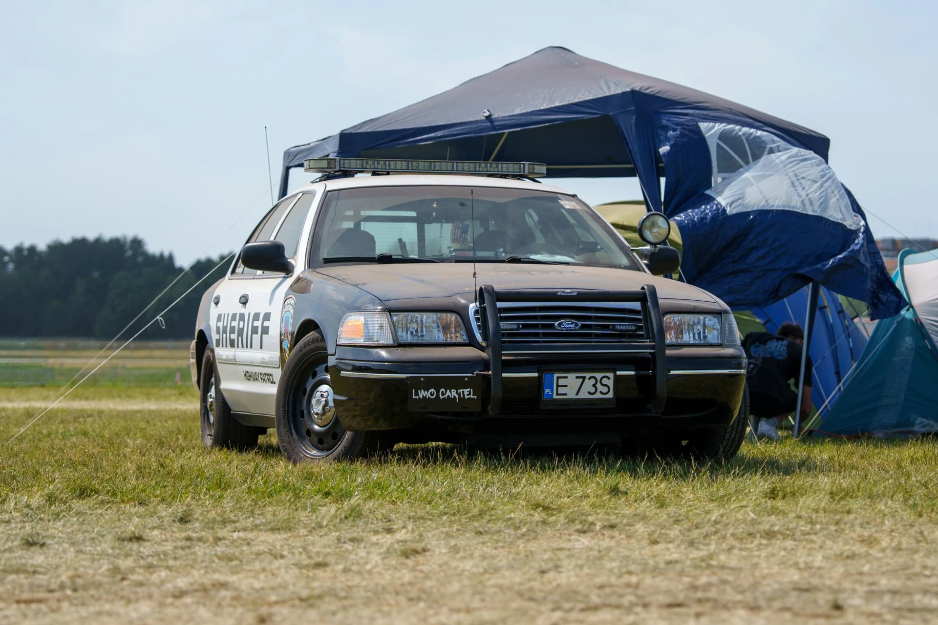 Mobile security patrol vehicle on duty